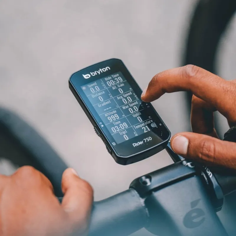 Bryton Rider 750t GPS Cycle Computer Bundle With Speed Cadence and Heart Rate Sensors-1